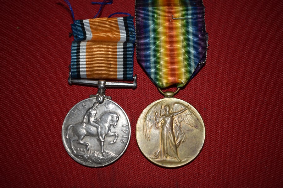 WW1 AUSTRALIAN MEDAL PAIR WESTERN AUSTRALIAN. WOUNDED IN ACTION (GASSED)